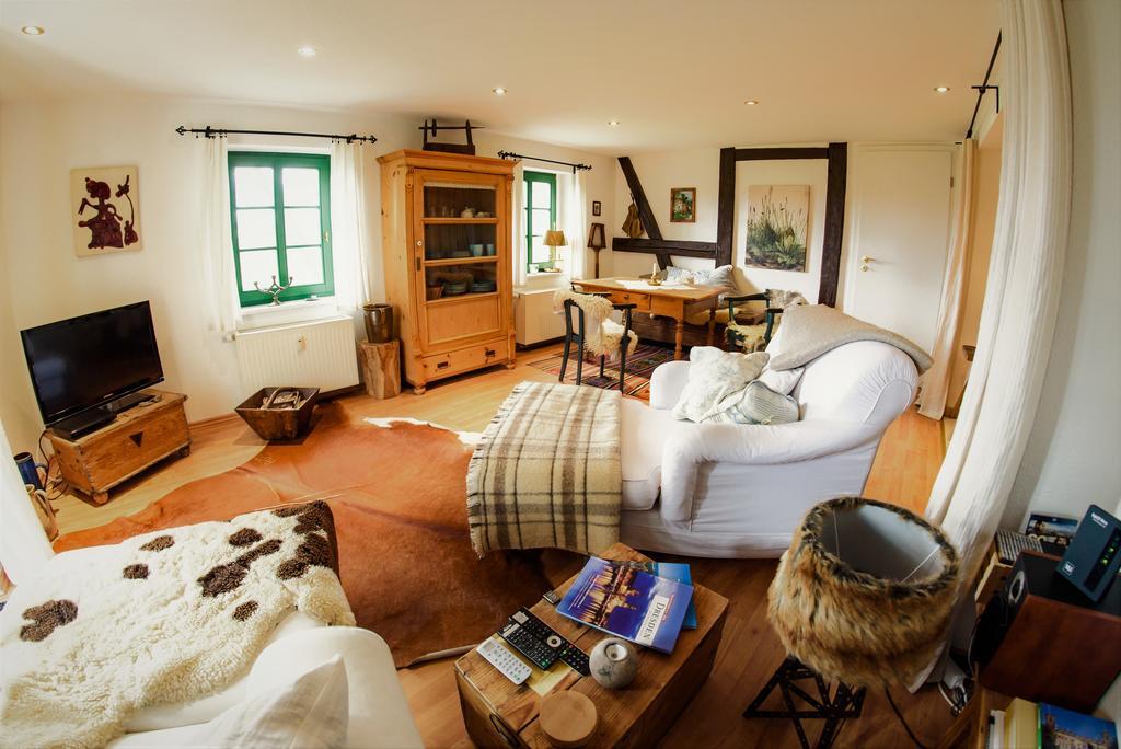Traumhaftes Elb-Chalet เดรสเดน ภายนอก รูปภาพ